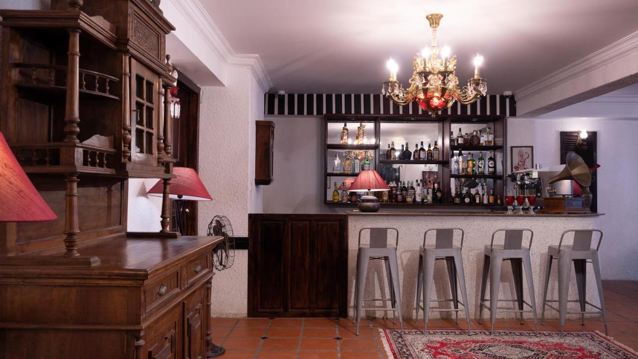 Mane Colonial Classic Сиемрип Экстерьер фото